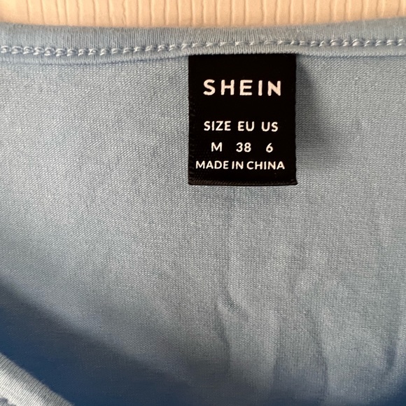 SHEIN Light Blue Vneck Longsleeve Cropped Tshirt Size M - Picture 2 of 3